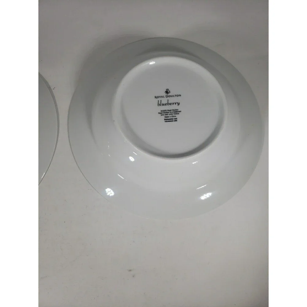 Royal Doulton LS 1030 Blueberry Yellow Rim Pasta Soup Bowl 8.25